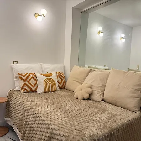 Apartment 124a Le Marais - Richard Lenoir Working & Living Paris